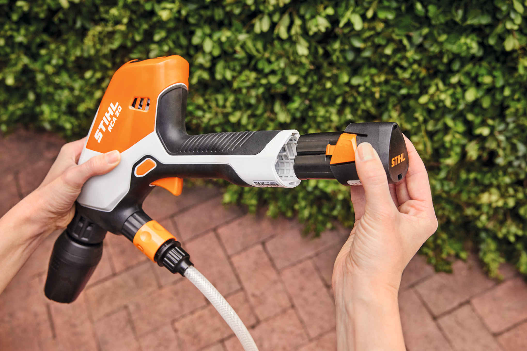 RCA 20 con dos baterías AS 2 y cargador AL 1